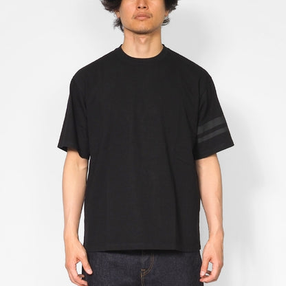 MOMOTARO JEANS 桃太郎ジーンズ Tシャツ 半袖 袖プリント二本線 日本製 (MXTS1035)