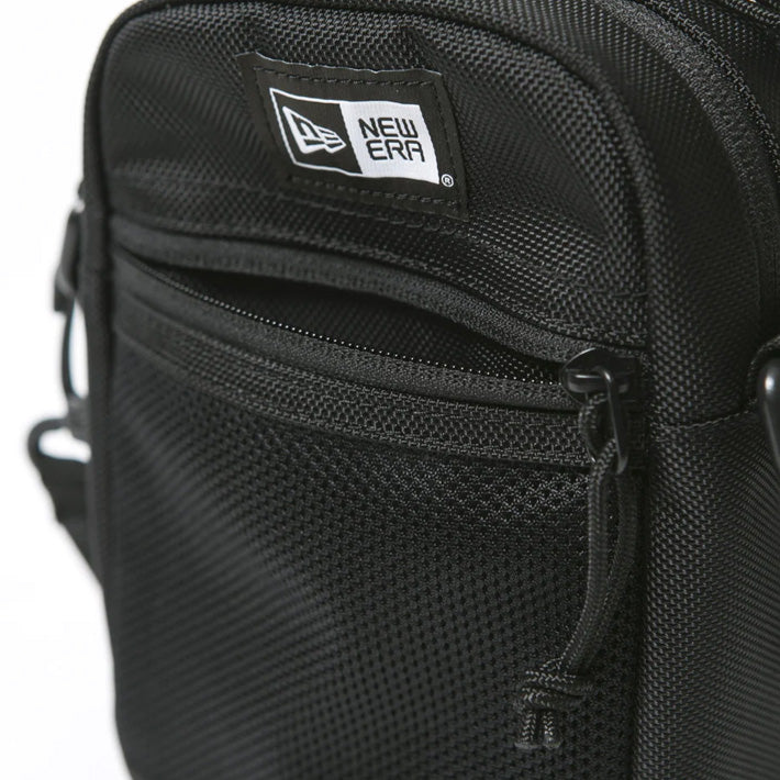 NEW ERA ニューエラ ショルダーポーチ 1.7リットル (SOULDER POUCH 1.7L)