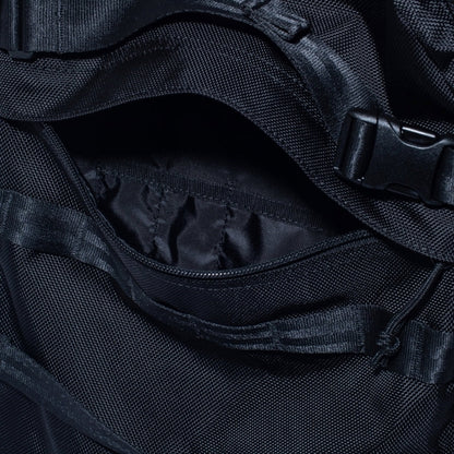 NEW ERA ニューエラ リュック キャリアパック 35リットル 大容量 (CARRIER PACK 35L)